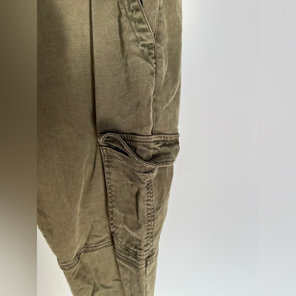 FREE with any purchase - Olive Cargo Pants size 12 - Picture 6 of 7